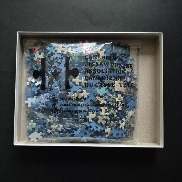 500 Piece "Morraine Lake" Jigsaw Puzzle - Picture 2 of 4